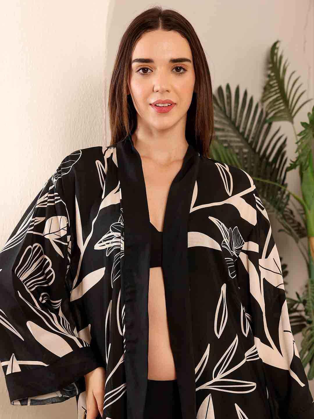 Kimonos / Cover-Ups